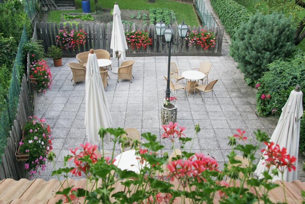 Albergo Garnì Cavento Pinzolo Esterno foto